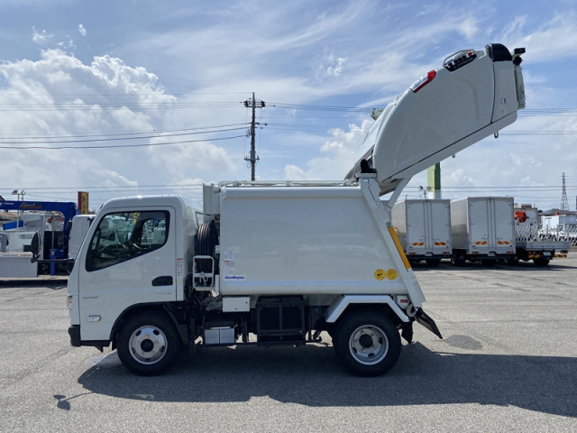 三菱ふそう キャンター 小型 塵芥車（プレス式） 2RG-FEAV0(92637) 4枚目
