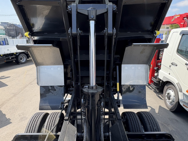 三菱ふそう ファイター 増トン 土砂ダンプ 2KG-FK62FZ(92638) 14枚目
