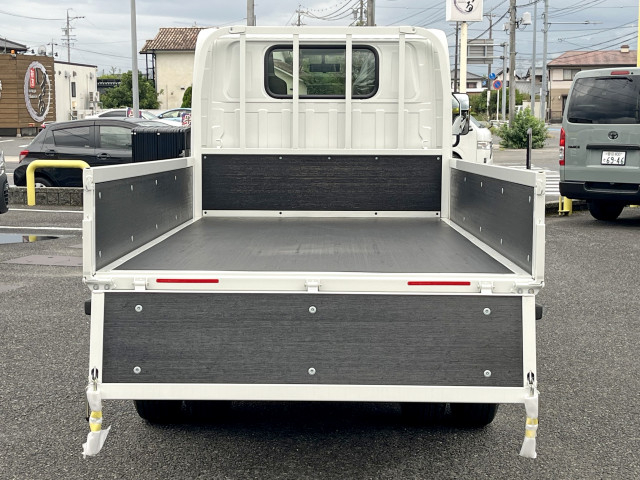 マツダ タイタン 小型 平ボディ 2TG-LKR88AF(92648) 6枚目