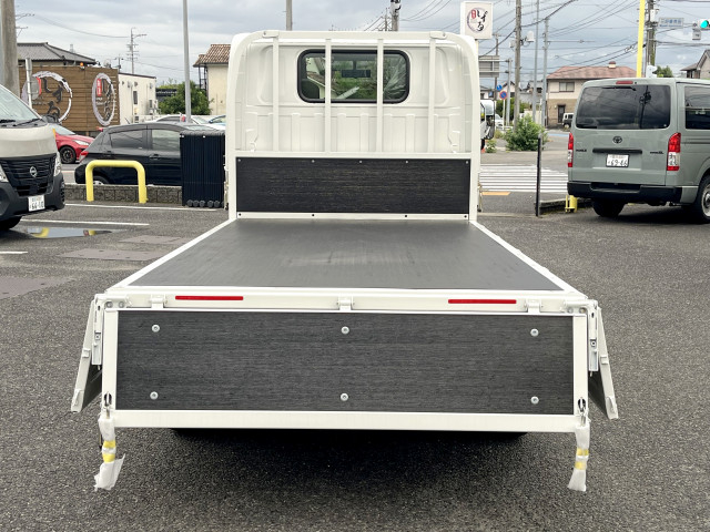 マツダ タイタン 小型 平ボディ 2TG-LKR88AF(92648) 8枚目