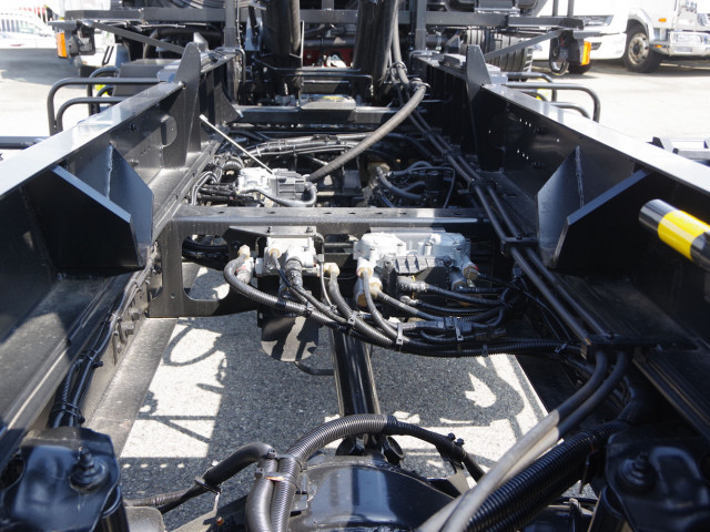 日野 レンジャー 増トン コンテナ専用車 2KG-FE2ACA(92650) 9枚目
