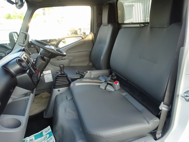 トヨタ ダイナ 小型 土砂ダンプ 2KG-XZU600D(92649) 38枚目