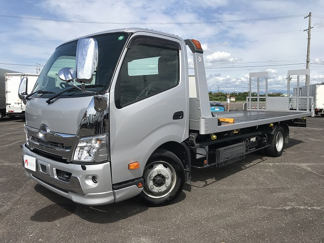 日野 デュトロ 小型 車載専用車 2RG-XZU722M(92657) 1枚目