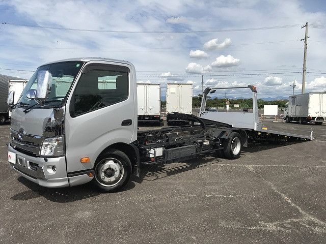 日野 デュトロ 小型 車載専用車 2RG-XZU722M(92657) 9枚目