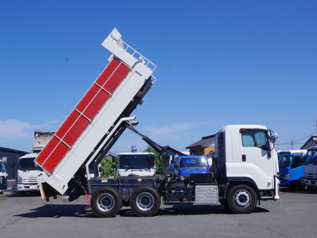 いすゞ ギガ 大型 土砂ダンプ 2PG-CXZ77CT(92665) 10枚目