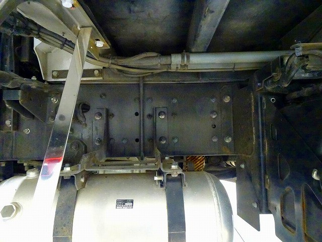 日野 プロフィア 大型 アルミウィング 2DG-FR1AHG(92664) 47枚目