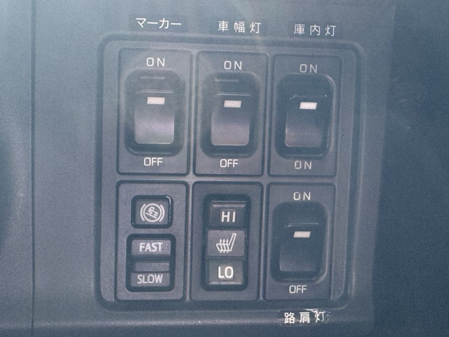 日野 レンジャー 中型 冷凍冷蔵バン 2KG-FD2ABG(92675) 32枚目