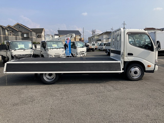 日野 デュトロ 小型 平ボディ 2RG-XZU655M(92676) 12枚目