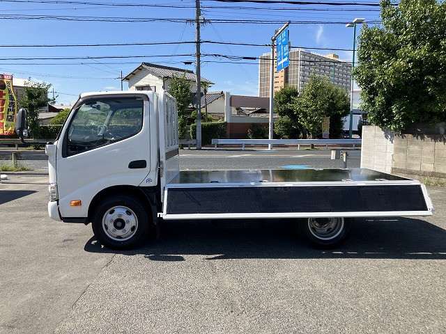 トヨタ ダイナ 小型 平ボディ 2RG-XZU605(92677) 11枚目