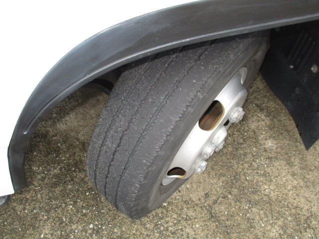 いすゞ エルフ 小型 冷凍冷蔵バン TRG-NHR85AN(92681) 22枚目