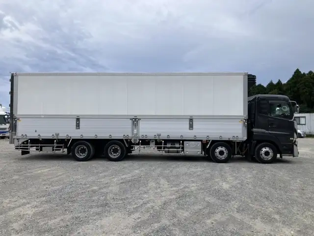 日産自動車 クオン 小型 冷凍冷蔵ウィング 2PG-CG5CA(92563) 4枚目