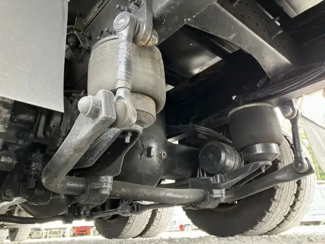 日産自動車 クオン 小型 冷凍冷蔵ウィング 2PG-CG5CA(92563) 31枚目