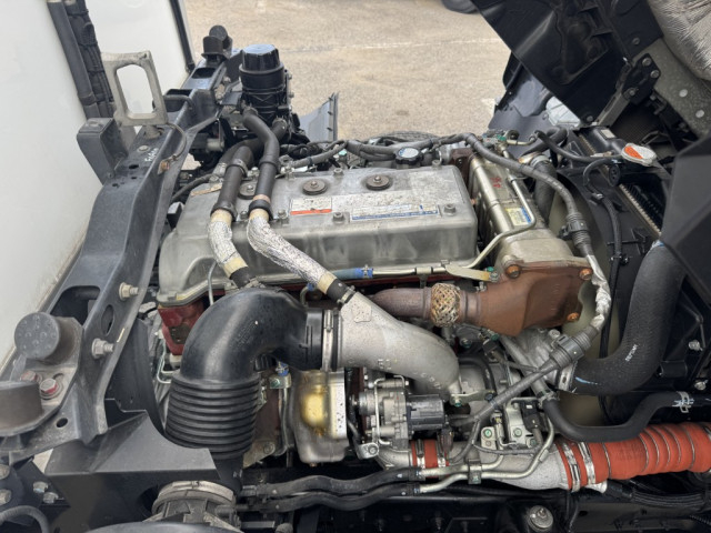 日野 レンジャー 小型 冷凍冷蔵バン 2KG-FC2ABG(92706) 40枚目