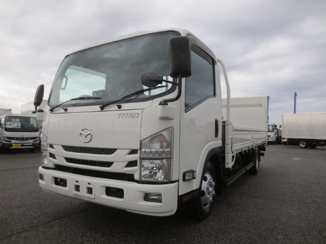 マツダ タイタン 小型 平ボディ TRG-LPR85AR(92716) 3枚目