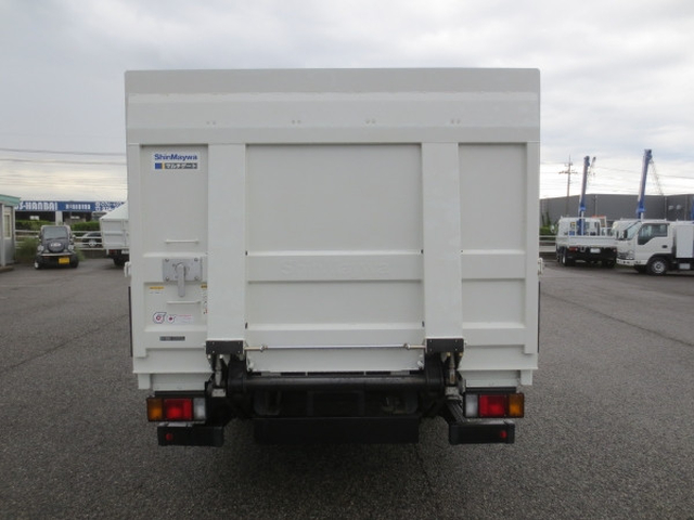 マツダ タイタン 小型 平ボディ TRG-LPR85AR(92716) 7枚目