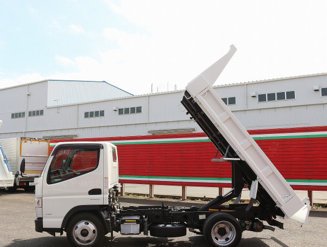 三菱ふそう キャンター 小型 土砂ダンプ TKG-FBA30(92722) 7枚目