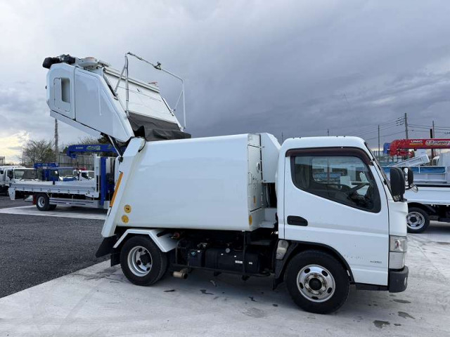 三菱ふそう キャンター 小型 塵芥車（プレス式） TKG-FEA50(92723) 19枚目