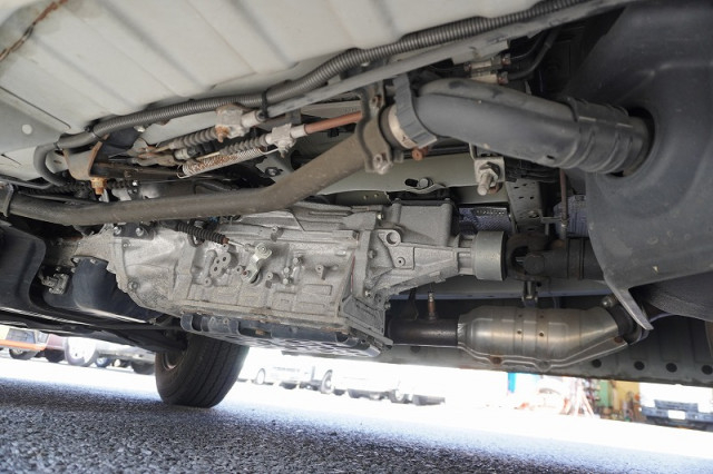 トヨタ ハイエース 小型 ライトバン CBF-TRH200K(92731) 13枚目