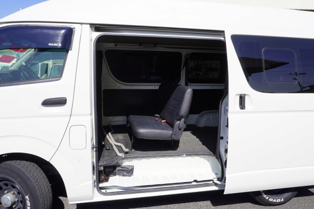 トヨタ ハイエース 小型 ライトバン CBF-TRH200K(92731) 26枚目