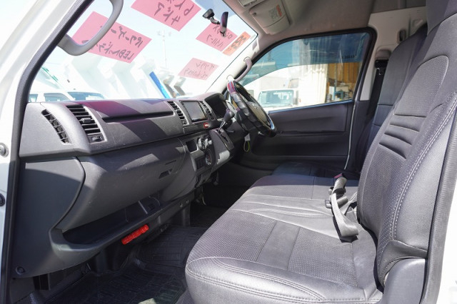 トヨタ ハイエース 小型 ライトバン CBF-TRH200K(92731) 38枚目