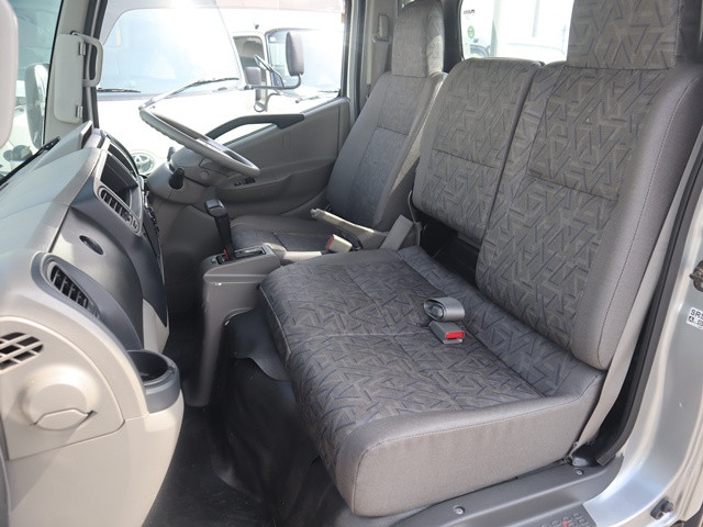 日産自動車 アトラス 小型 平ボディ CBF-SQ1F24(92739) 30枚目