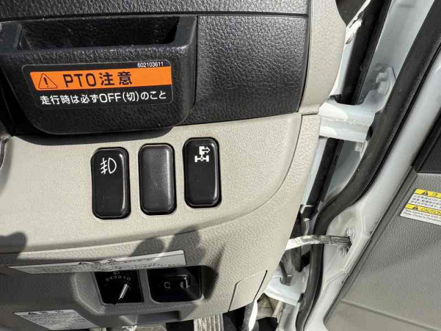 三菱ふそう キャンター 小型 クレーン付き TPG-FEB50(92745) 37枚目