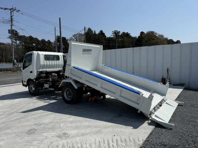 日野 デュトロ 小型 土砂ダンプ TKG-XZU700X(92748) 9枚目