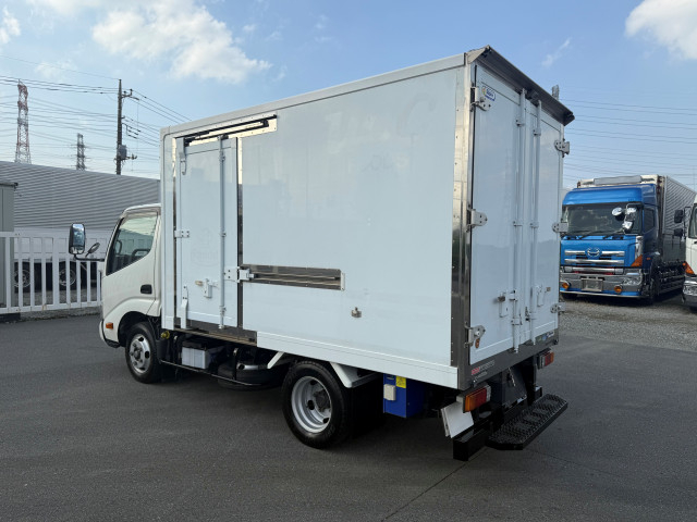 日野 デュトロ 小型 冷凍冷蔵バン TKG-XZC605M(92749) 7枚目
