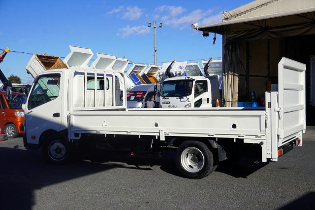 日野 デュトロ 小型 平ボディ TKG-XZC710M(92757) 7枚目