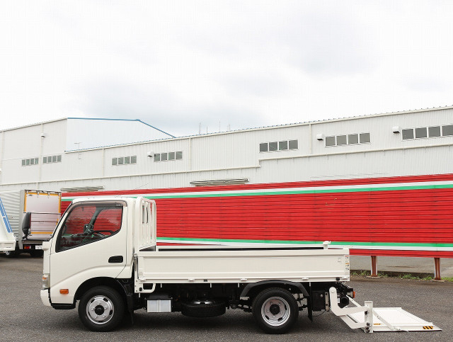 日野 デュトロ 小型 平ボディ TKG-XZC605M(92756) 20枚目