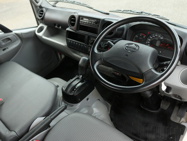 日野 デュトロ 小型 平ボディ TKG-XZC605M(92756) 34枚目