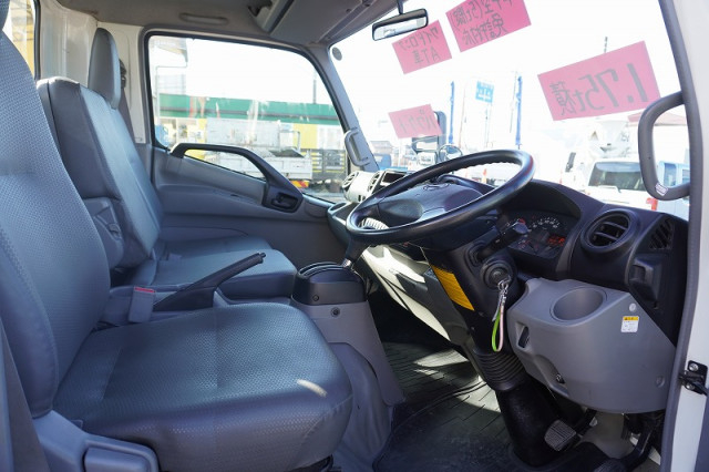 日野 デュトロ 小型 平ボディ TKG-XZC710M(92757) 35枚目