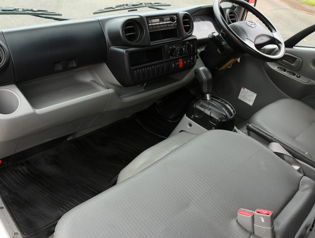 日野 デュトロ 小型 平ボディ TKG-XZC605M(92756) 44枚目