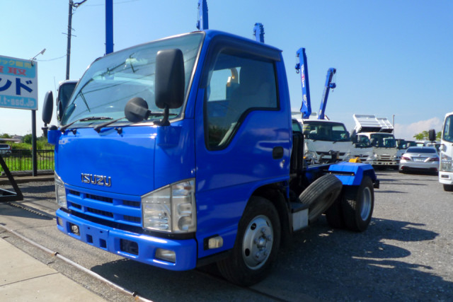 いすゞ エルフ 小型 コンテナ専用車 TKG-NKR85A(92774) 2枚目