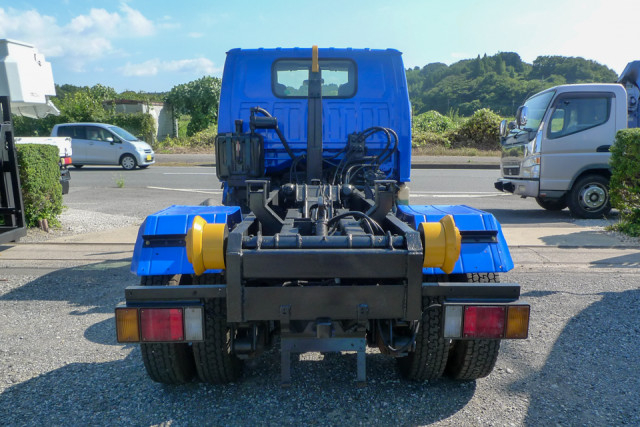 いすゞ エルフ 小型 コンテナ専用車 TKG-NKR85A(92774) 5枚目