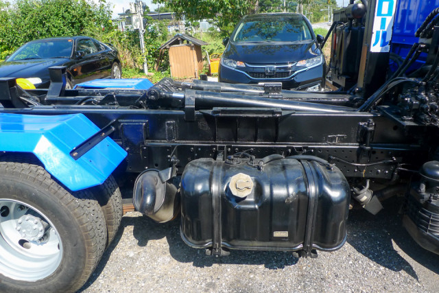 いすゞ エルフ 小型 コンテナ専用車 TKG-NKR85A(92774) 9枚目