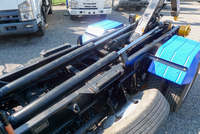 いすゞ エルフ 小型 コンテナ専用車 TKG-NKR85A(92774) 14枚目