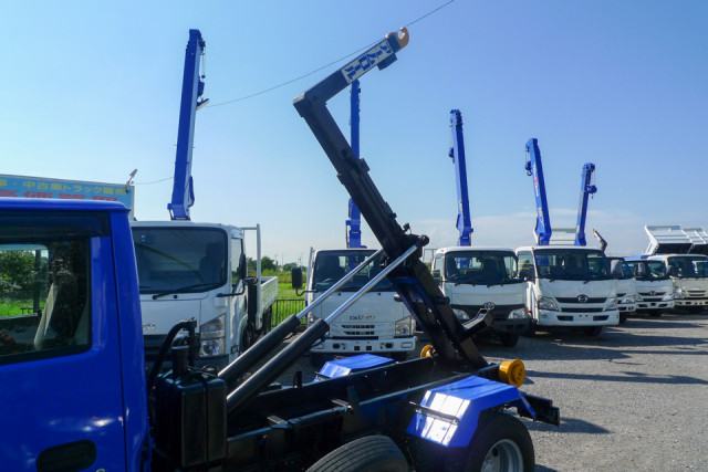 いすゞ エルフ 小型 コンテナ専用車 TKG-NKR85A(92774) 17枚目