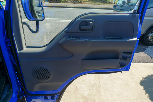 いすゞ エルフ 小型 コンテナ専用車 TKG-NKR85A(92774) 24枚目