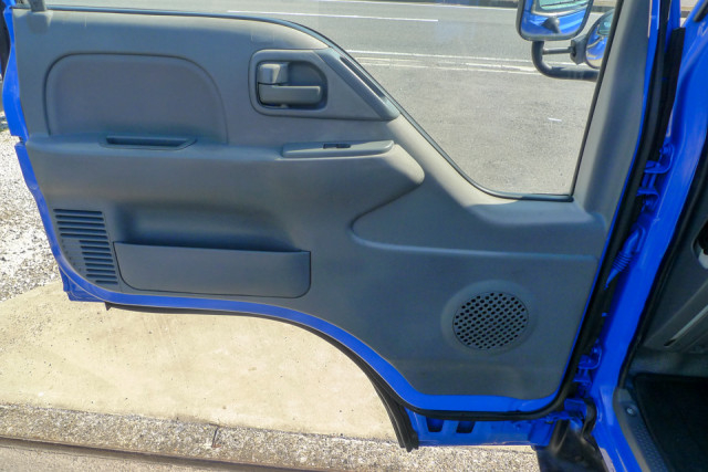いすゞ エルフ 小型 コンテナ専用車 TKG-NKR85A(92774) 31枚目