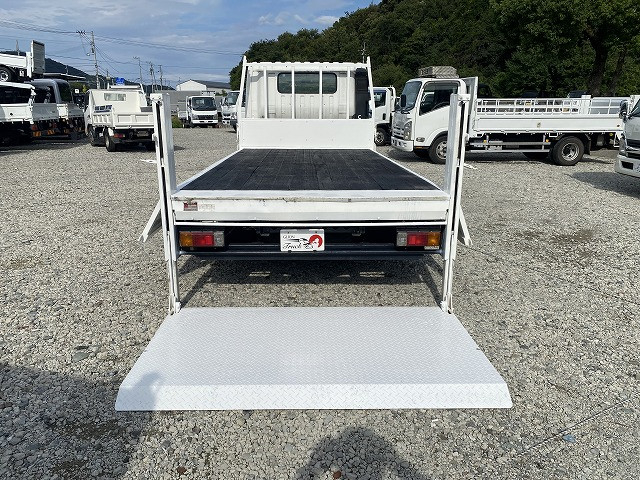 日野 デュトロ 小型 平ボディ SKG-XZU710M(92781) 14枚目
