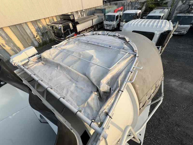 日野 プロフィア 大型 ミキサー車 LKG-FS1AKAA(92785) 11枚目