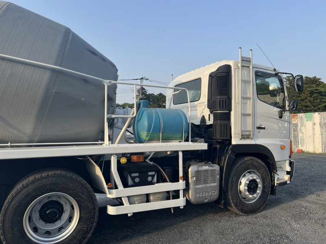 日野 プロフィア 大型 ミキサー車 LKG-FS1AKAA(92785) 26枚目