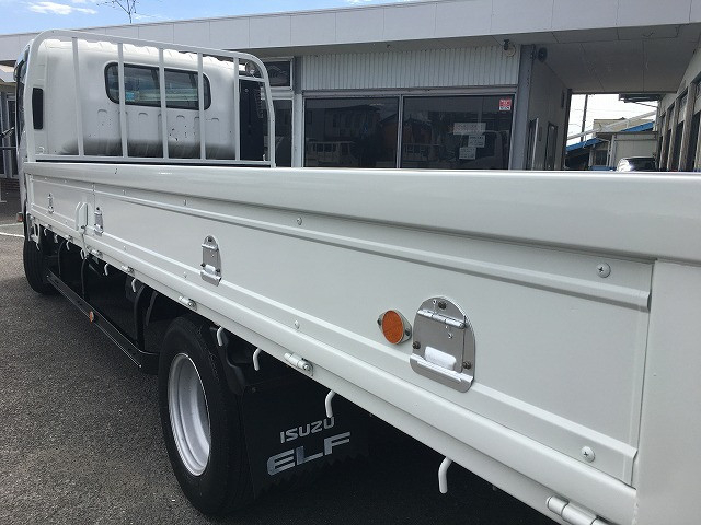 いすゞ エルフ 小型 平ボディ BDG-NPR85AR(92794) 21枚目