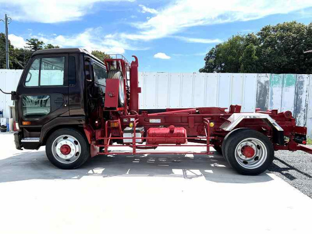 UDトラックス（日産） コンドル 増トン コンテナ専用車 PK-PK36A(92804) 2枚目