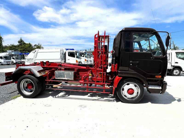UDトラックス（日産） コンドル 増トン コンテナ専用車 PK-PK36A(92804) 6枚目