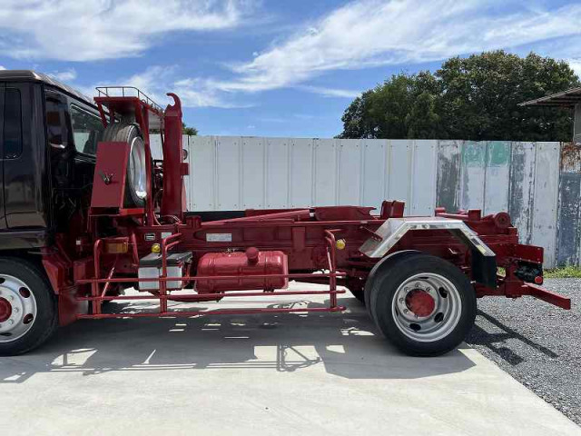 UDトラックス（日産） コンドル 増トン コンテナ専用車 PK-PK36A(92804) 11枚目