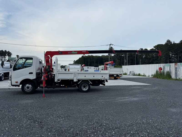 日野 デュトロ 小型 クレーン付き TKG-XZU775M(92810) 12枚目