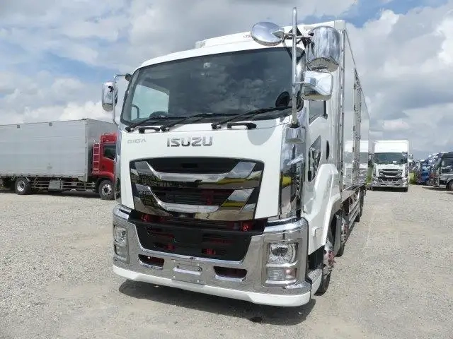 いすゞ ギガ 小型 冷凍冷蔵バン 2KG-CYJ77C(92818) 1枚目