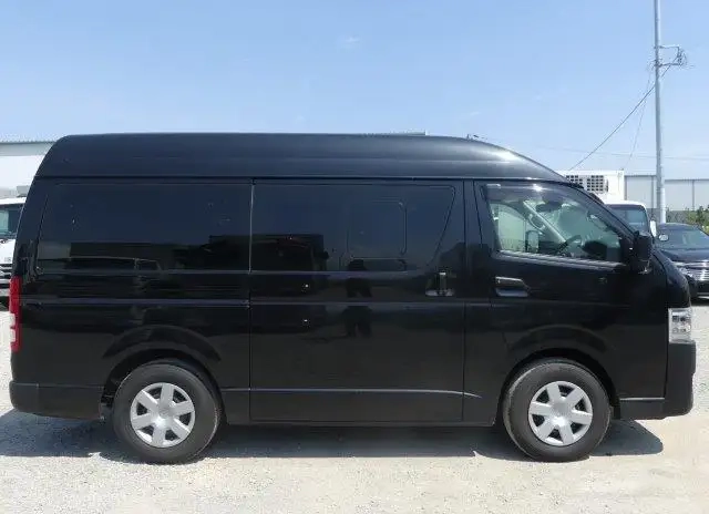 トヨタ ハイエース 小型 トラクタ（シングル） 3DF-GDH201K(92823) 4枚目